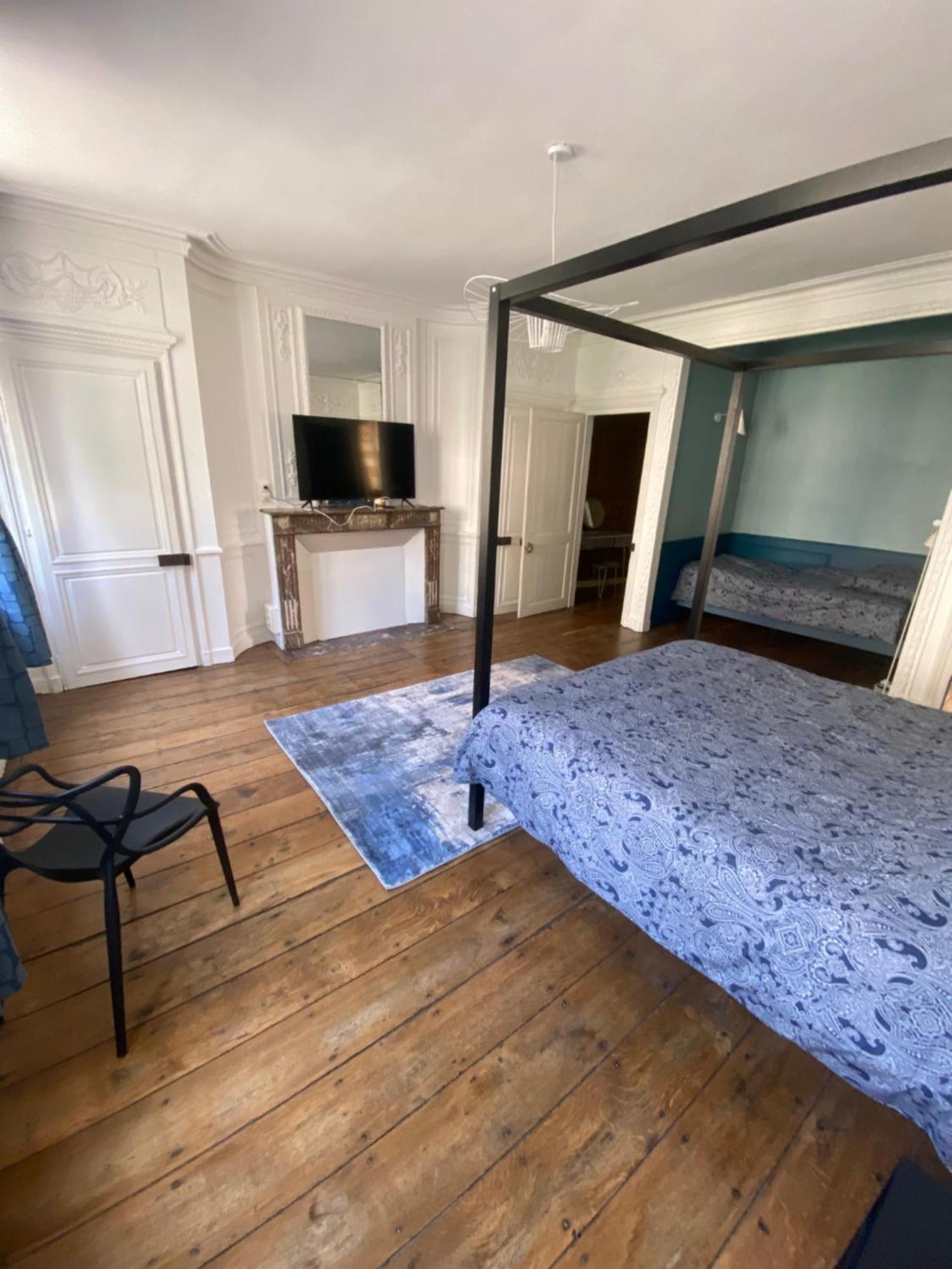 Hotel Chez Victor H Amiens Esterno foto